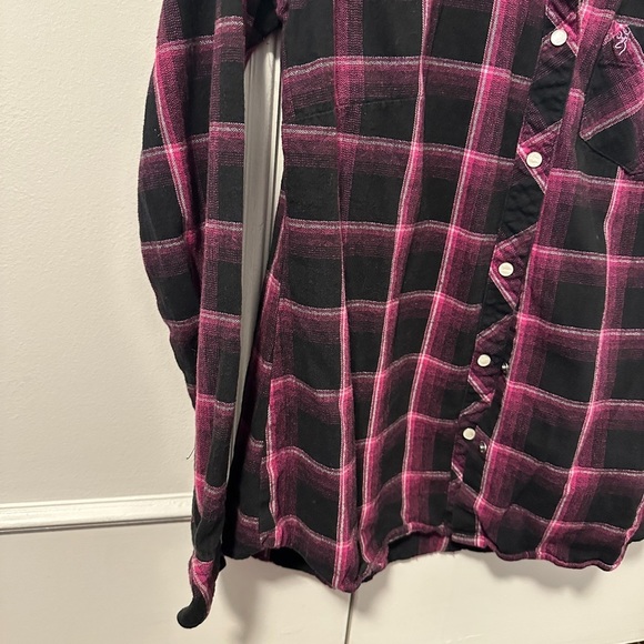 Browning Pink Black Plaid Wallflower Button Down Shirt Size Medium Women’s - Picture 4 of 8